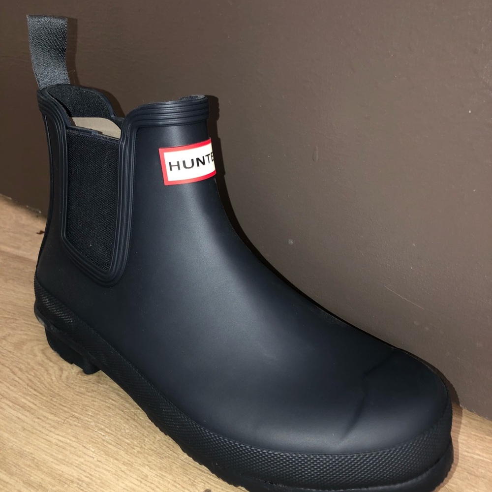 Hunter Chelsea Rain Boot Navy Size 8